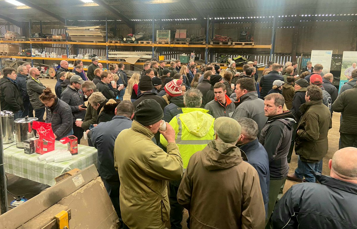 Thanks to <a href="/AHDB_Dairy/">AHDB Dairy</a> for putting on a great event at Metcalfe Farms. Excellent turnout at Washfold 👏Much appreciated by <a href="/PhilipMetcalfe1/">Philip Metcalfe</a> #teamdairy