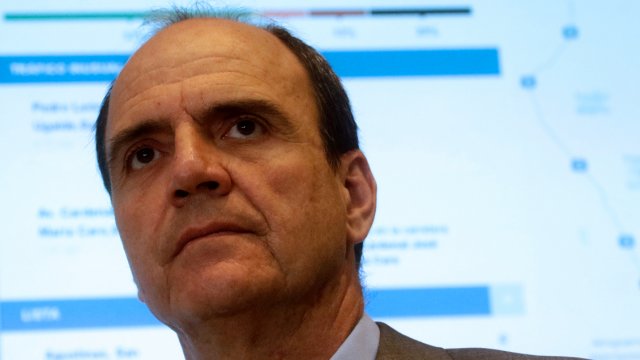 [Audio] Monckeberg: "La oposición tiene que hacerle la vida difícil al Gobierno" #CooperativaContigo tinyurl.com/2qngfhbm