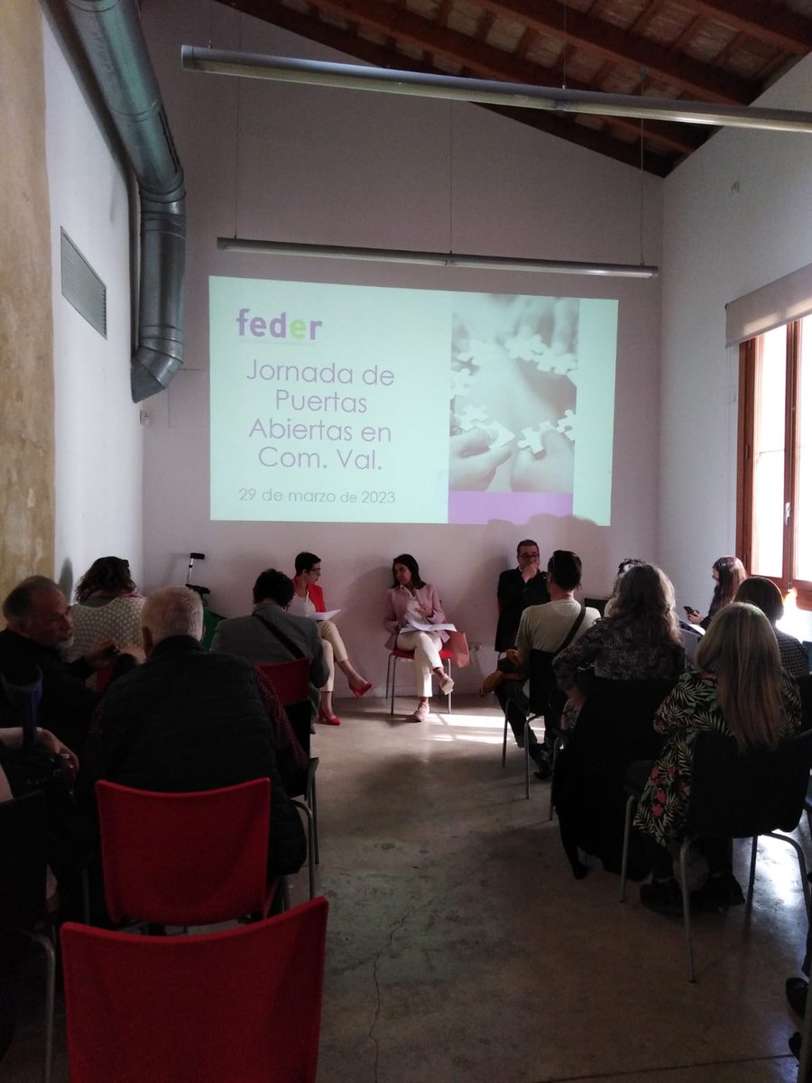 FEDER_ONG's tweet photo. 🟢 ¡Abrimos las puertas de FEDER en la Comunidad Valenciana! 🍀
👉 Nos encontramos con todos vosotros para profundizar sobre nuestra labor, compartir experiencias, y poner la mirada en el futuro para mejorar la calidad de vida de las familias que conviven con enfermedades raras https://t.co/mTPxBFcSgH