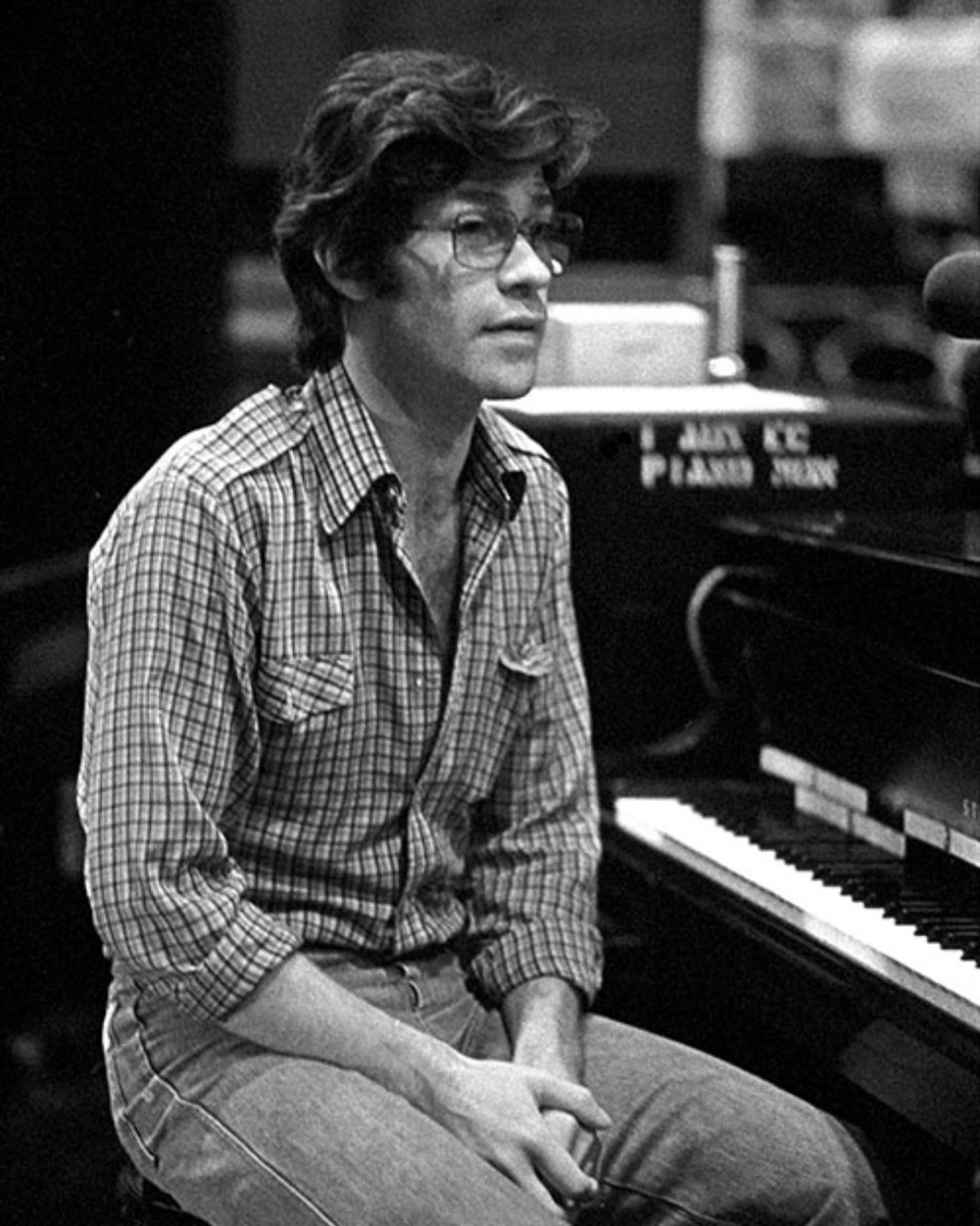 Robbie Robertson tweet media