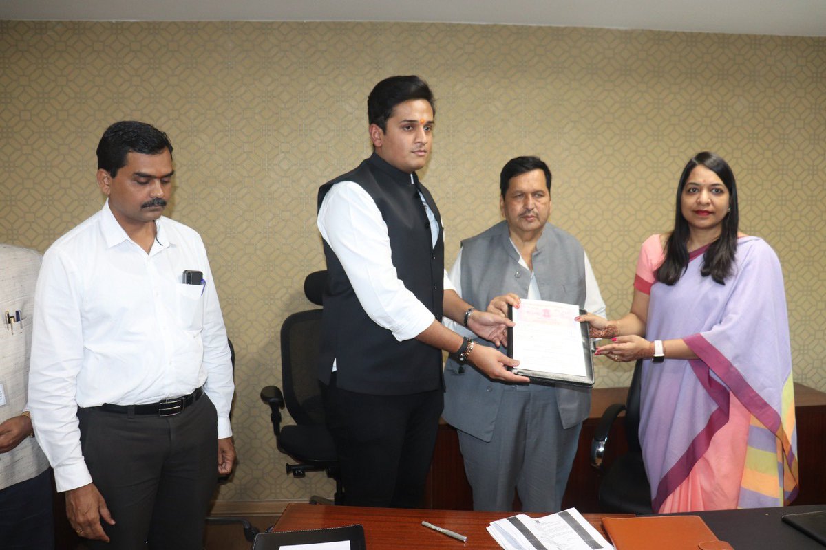 Vishwaraj Mahadik - विश्वराज महाडिक tweet media