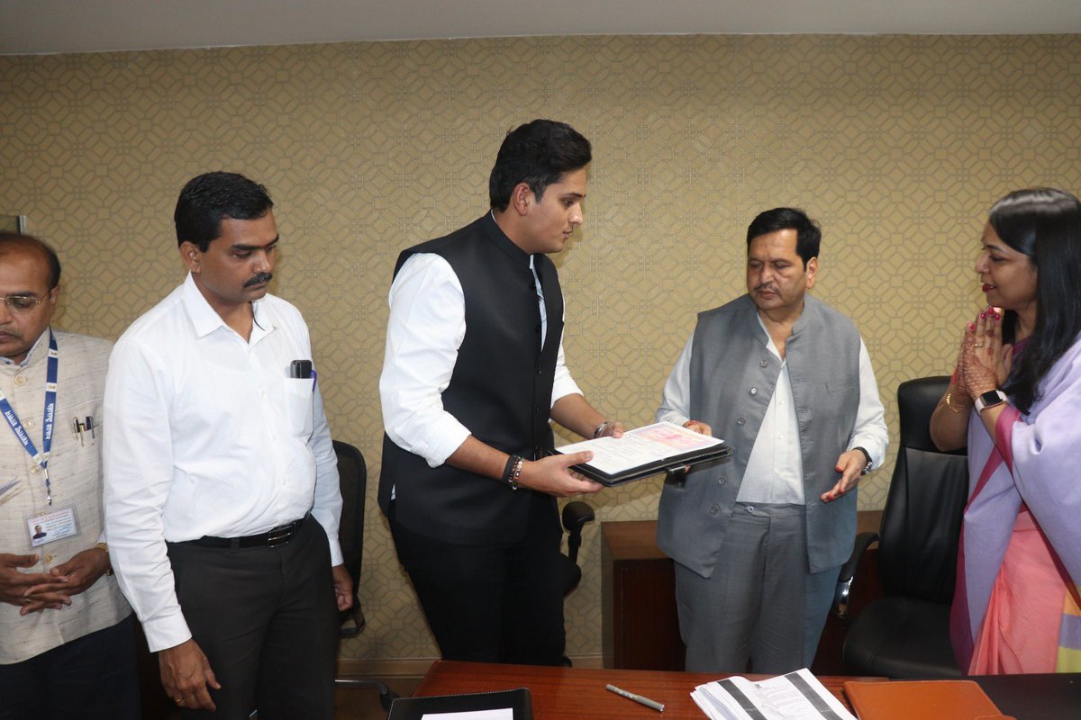 Vishwaraj Mahadik - विश्वराज महाडिक tweet media