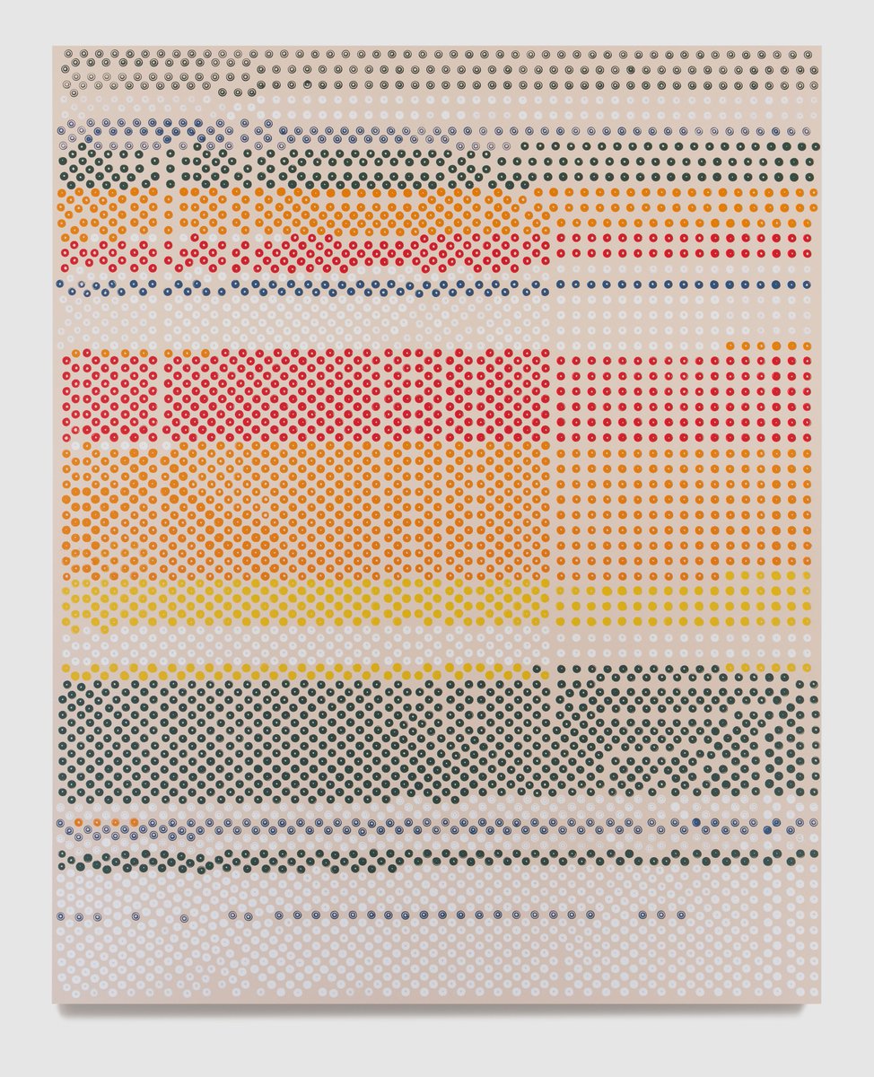 tylerxhobbs's tweet image. In QQL: Analog 5, you can really see the fingerprint of the robotic painting process. If you look closely, there are many little clues that you can pick up about the way that the machine was operating and the particular mechanical limitations of that process. To me, it’s…