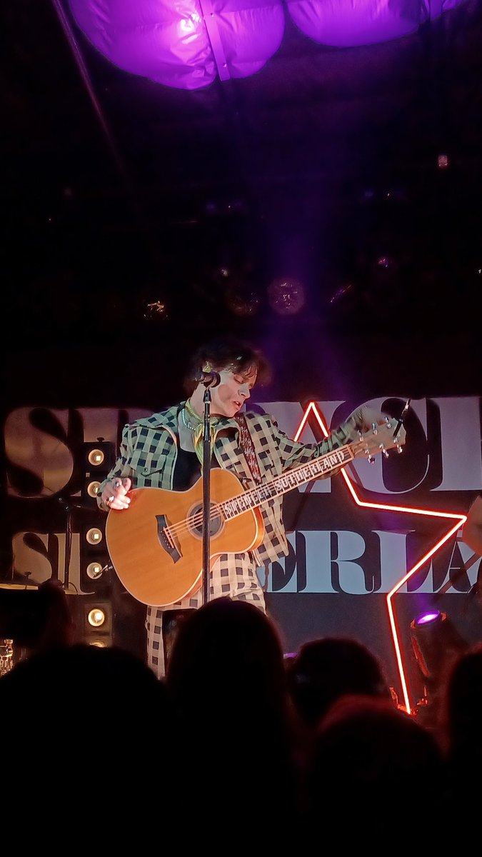 elvis or spencer sutherland 👀✨️