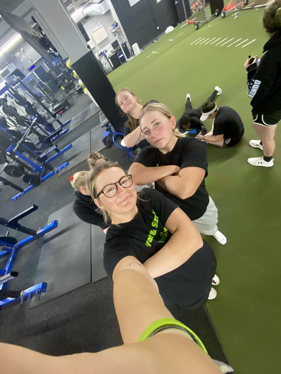 CoachEHayworth's tweet photo. When players steal your phone PT 1β¦
You post the pics.
#gotyaback https://t.co/rLnSfsV6hp