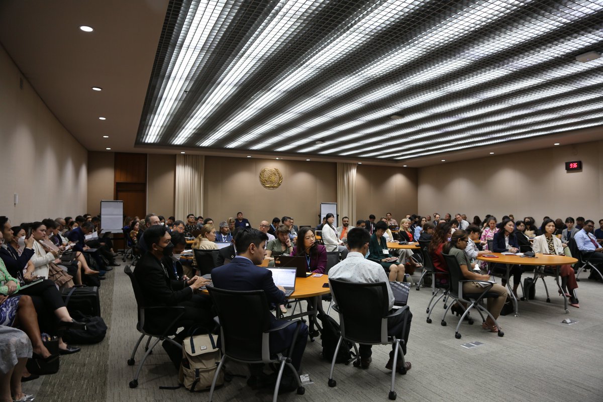 UNESCAP's tweet photo. 🔋Steps to ensure a #CleanEnergy transition:
🌍Join the Global #MethanePledge
🔌Promote access to affordable energy for all
🍳Close the clean #CookingGap
🌬️Lower carbon intensity in high-emitting sectors
- these are the key recommendations from the #APFSD #SDG7 discussion. https://t.co/HEVDZnEJar