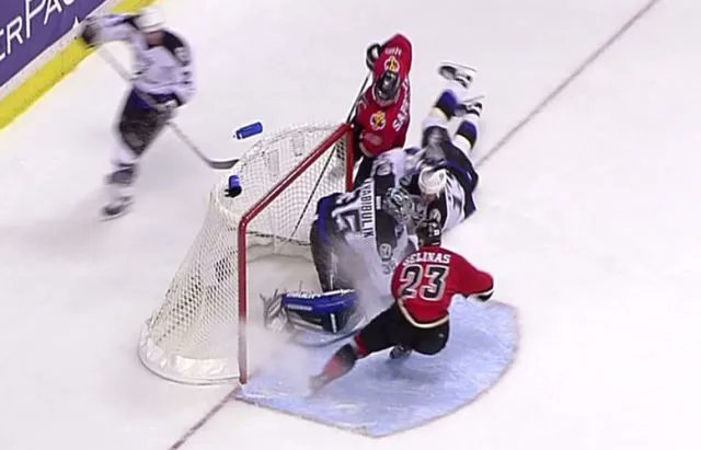 FierySharky's tweet photo. Like boo hoo, Flames fans have been through hell and back https://t.co/4hzCWqvbtt