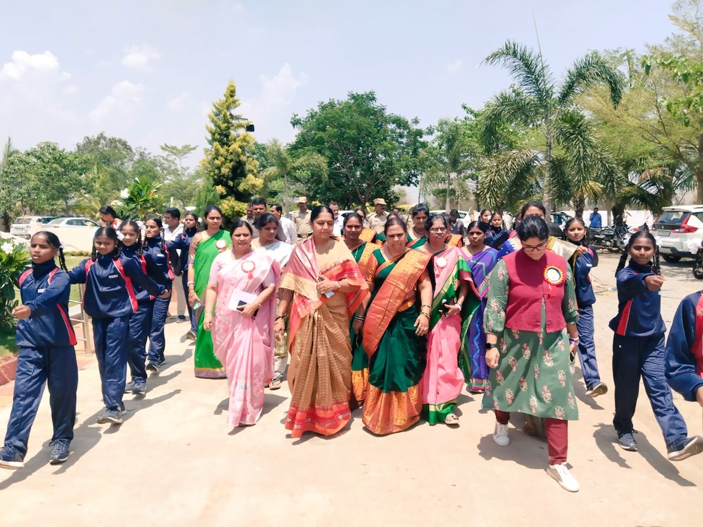 Vakiti Sunitha Laxma Reddy tweet media