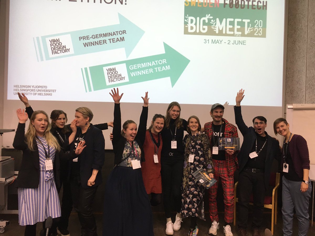 ViikkiFoodDF's tweet photo. The happy winners are team Papunen and MOLT! 🔥💚💪 @ViikkiFoodDF #germinator #pregerminator #innovations #viikkicampus @helsinkiuni https://t.co/F7mbp6v5tU
