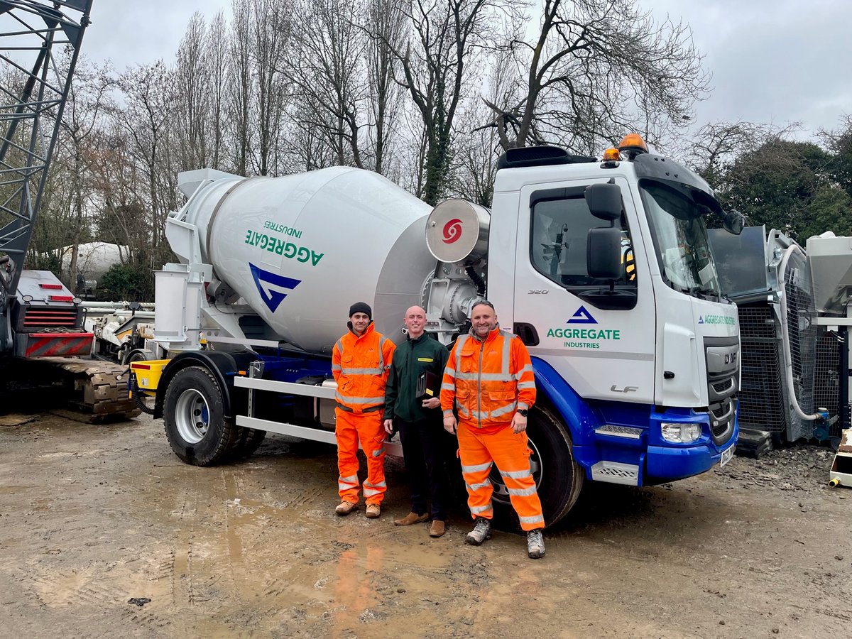 Aggregate Industries have just collected their shiny new new DAF / McPhee 4x2 Minimix Concrete Mixer! We have more Minimixers in stock ready for immediate delivery. And, of course, hire-with-option-to-purchase offered and part-exchange welcome! #concrete #concretemixers