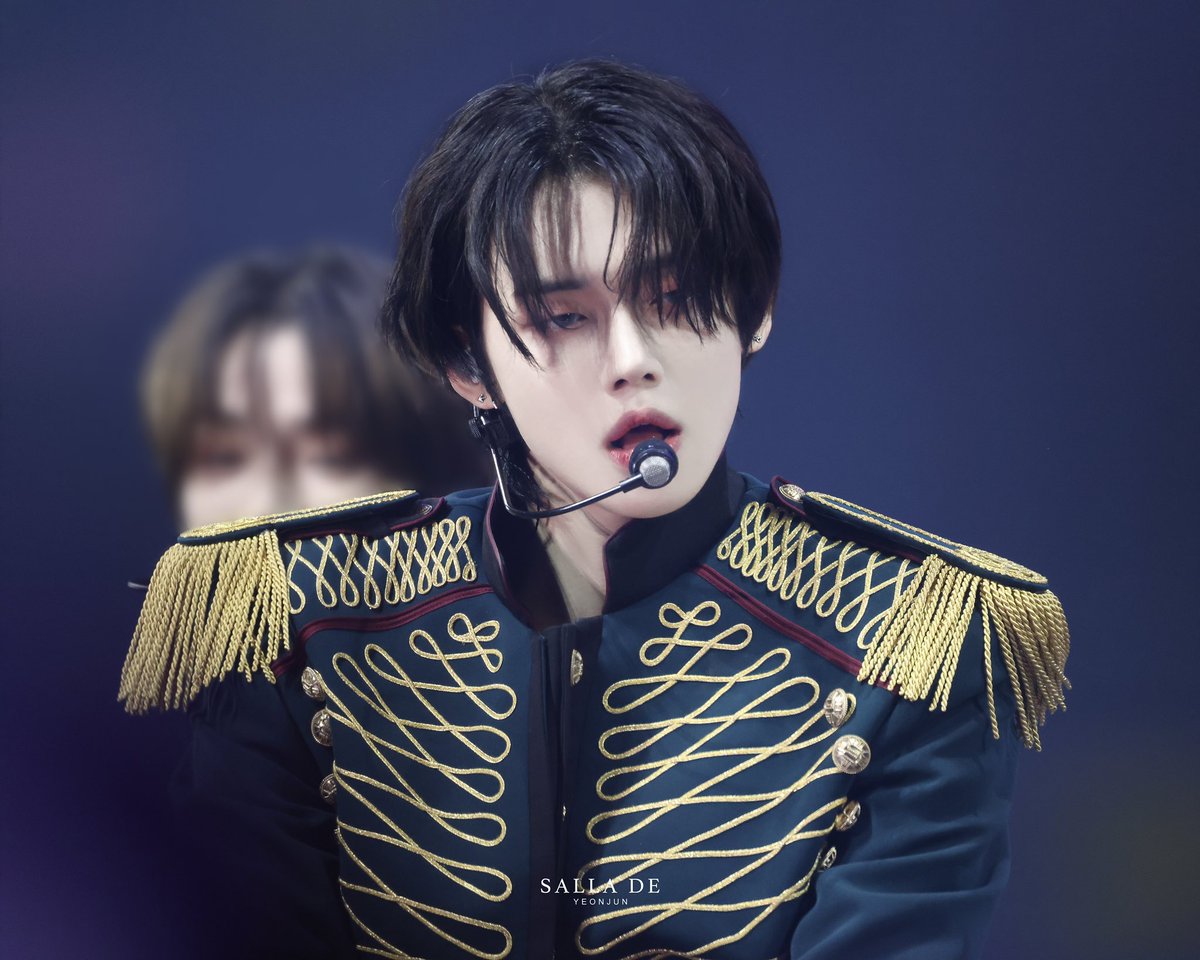 아니 오ㅓ…사람 마즘..?