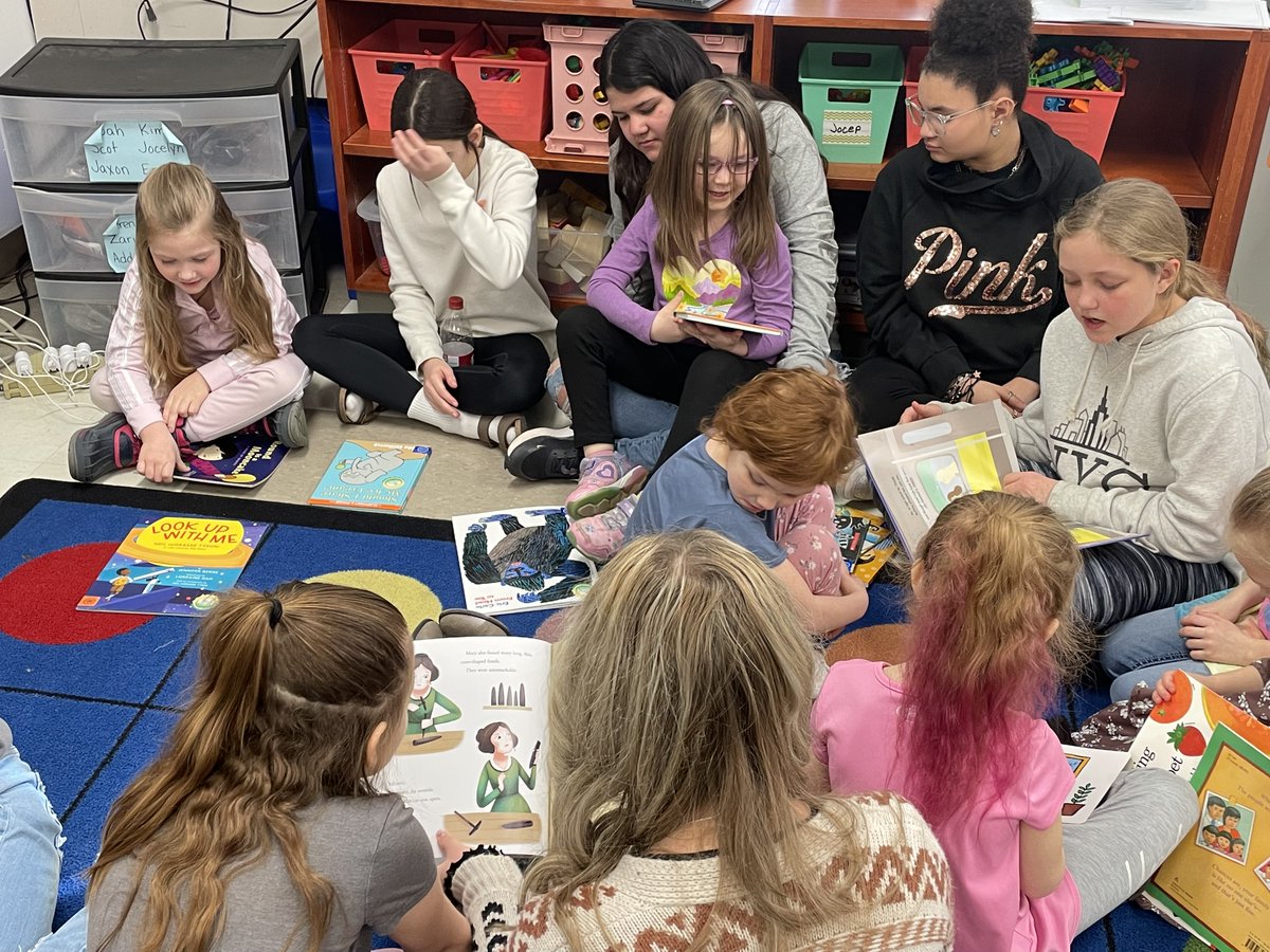 We LOVE our "Reading Buddies" at Clyde-Savannah Elementary. Once a week 6th graders visit our Kindergarten class and read together. 

It's a wonderful way for BOTH age groups to learn and make special memories! 😊

#CSrocks
#EducateInspireEmpower