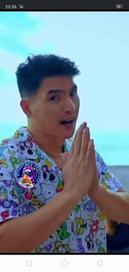 God is greater than the high and low. 

CONGRATS MYGZ MOLINO

#MygzAward_InVietnam