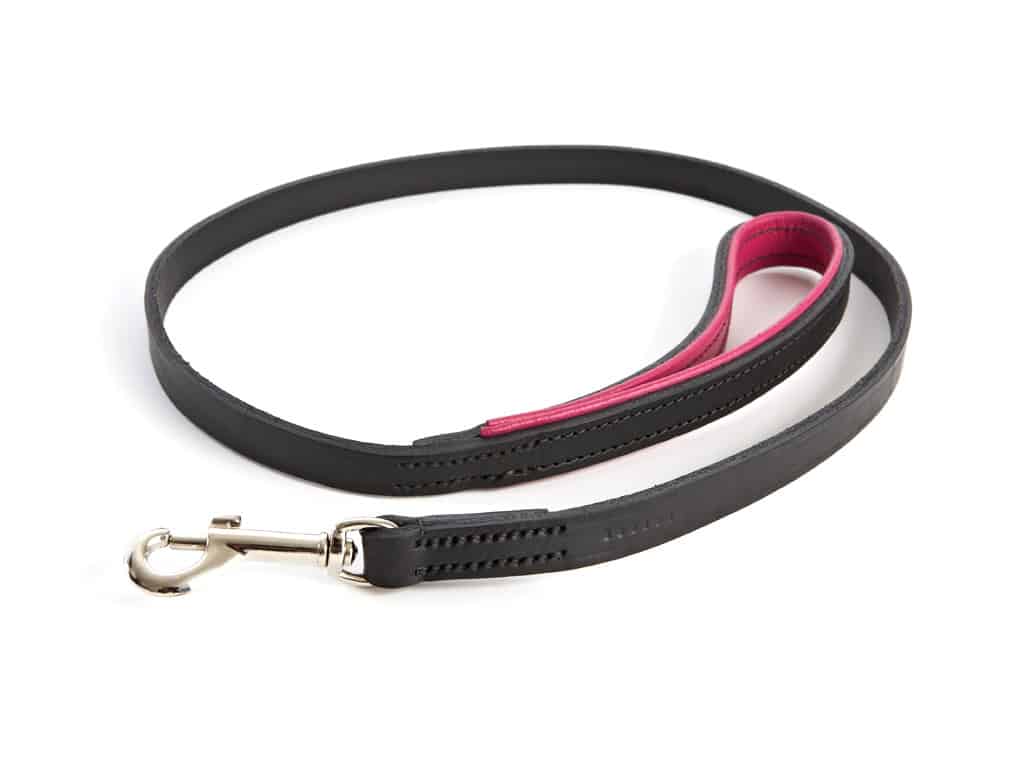 stylishdog's tweet photo. These handmade leather dog leads will ensure that your stylish dog stands out from the crowd!
Handmade to order in England by a family-run saddler using only high-quality materials, and are hand-stitched for added strength and durability
https://t.co/94buTXj134
#leatherdogleads https://t.co/JyqNZrFYG3
