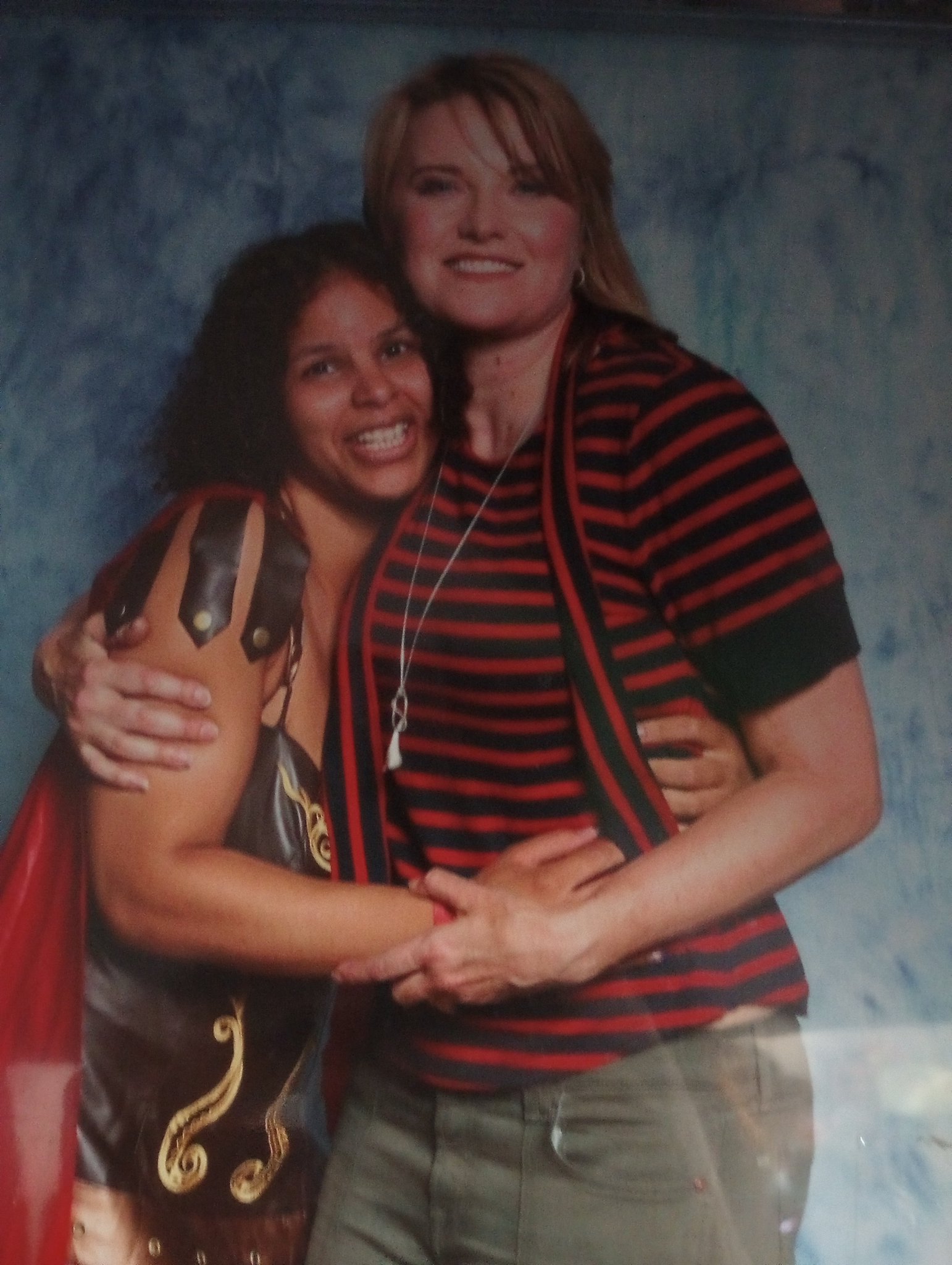 Happy Birthday to Lucy Lawless  