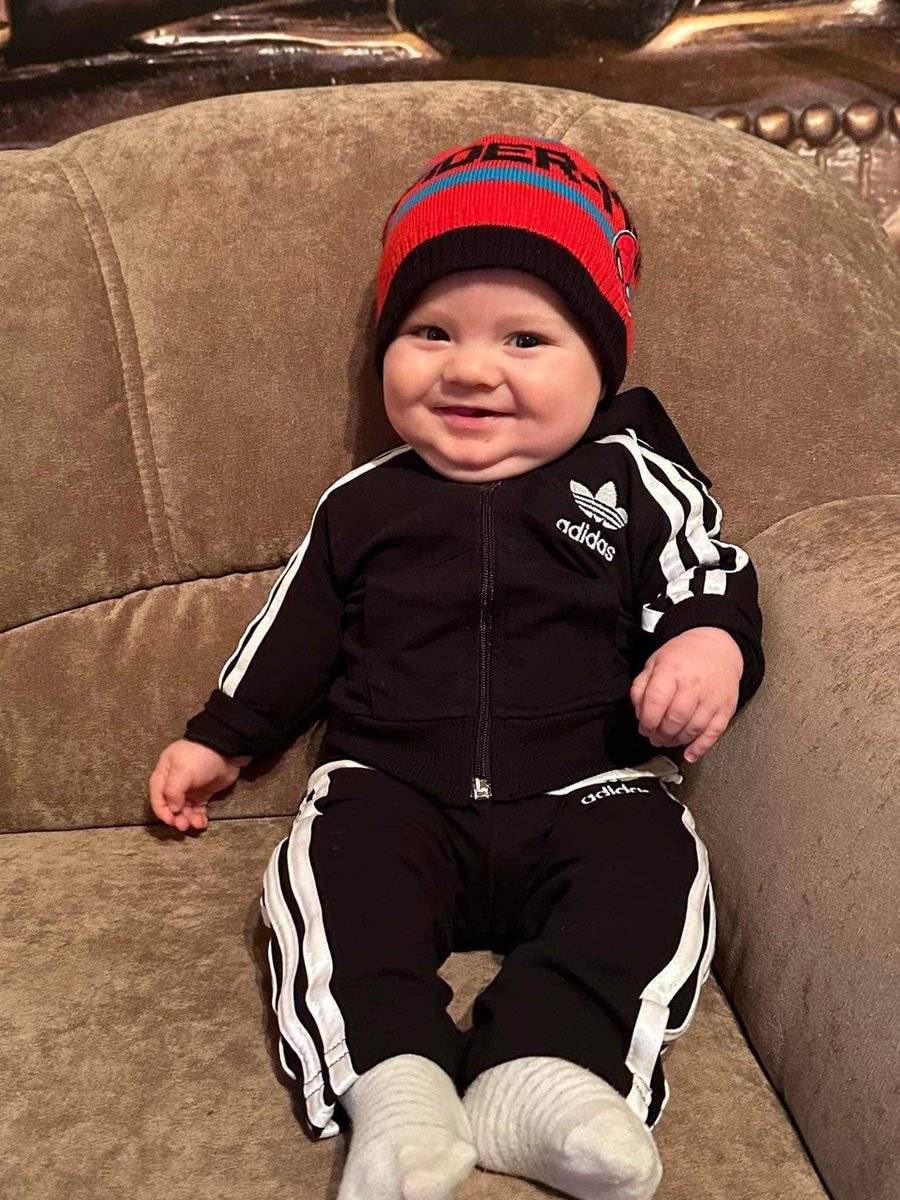 Mein wunderschöner Mann😍❤️
Я люблю тебя 🫀