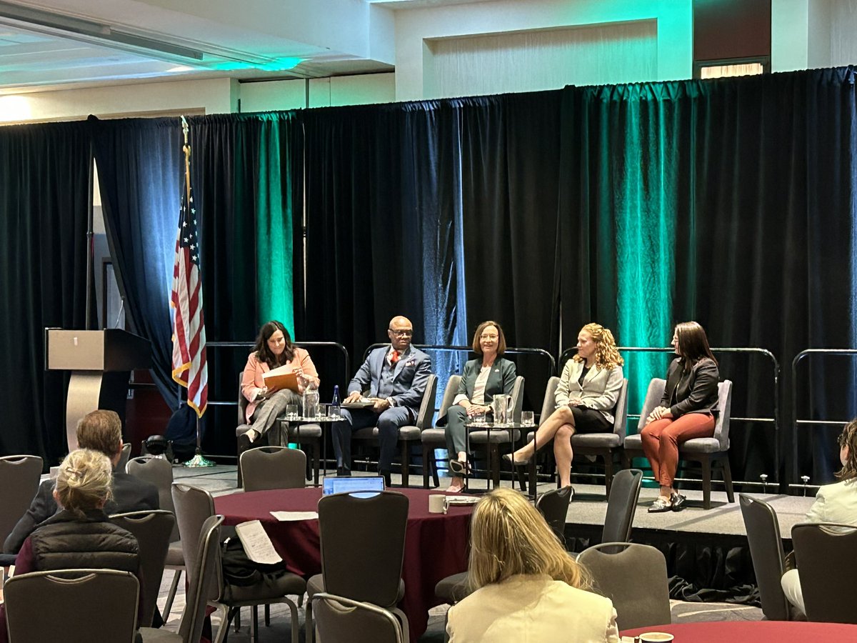PlantBasedProds's tweet image. At #PBPC2023Conference Sarah Jelken (@Cargill) sat down with Anthony Goins (@DevelopNebraska), Sherry Vinton (@NeDeptAg), Megan Lennon (@Mnagriculture), &amp;amp; Josie Montoney-Crawford (@NASDAnews) to discuss state level efforts to promote the bioeconomy.