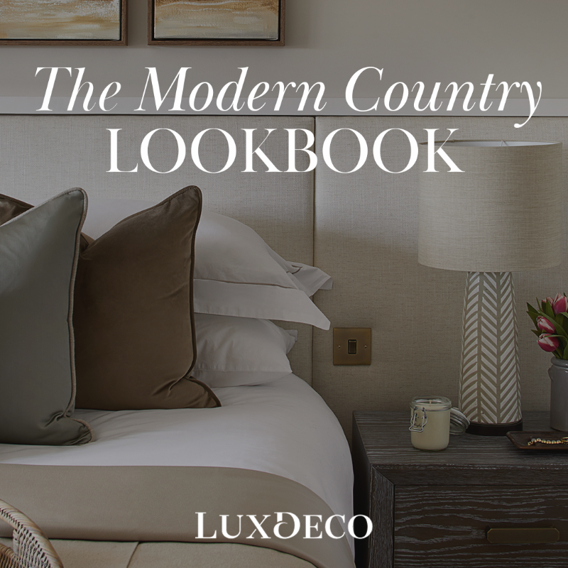 Luxdeco's tweet photo. Relaxed, welcoming and traditionally-influenced, modern country is amongst the most inviting and desired of interior styles. 

Head online to https://t.co/VFUcVA1XZr to discover timeless rooms that boast the serenest of palettes, expertly curated furniture.