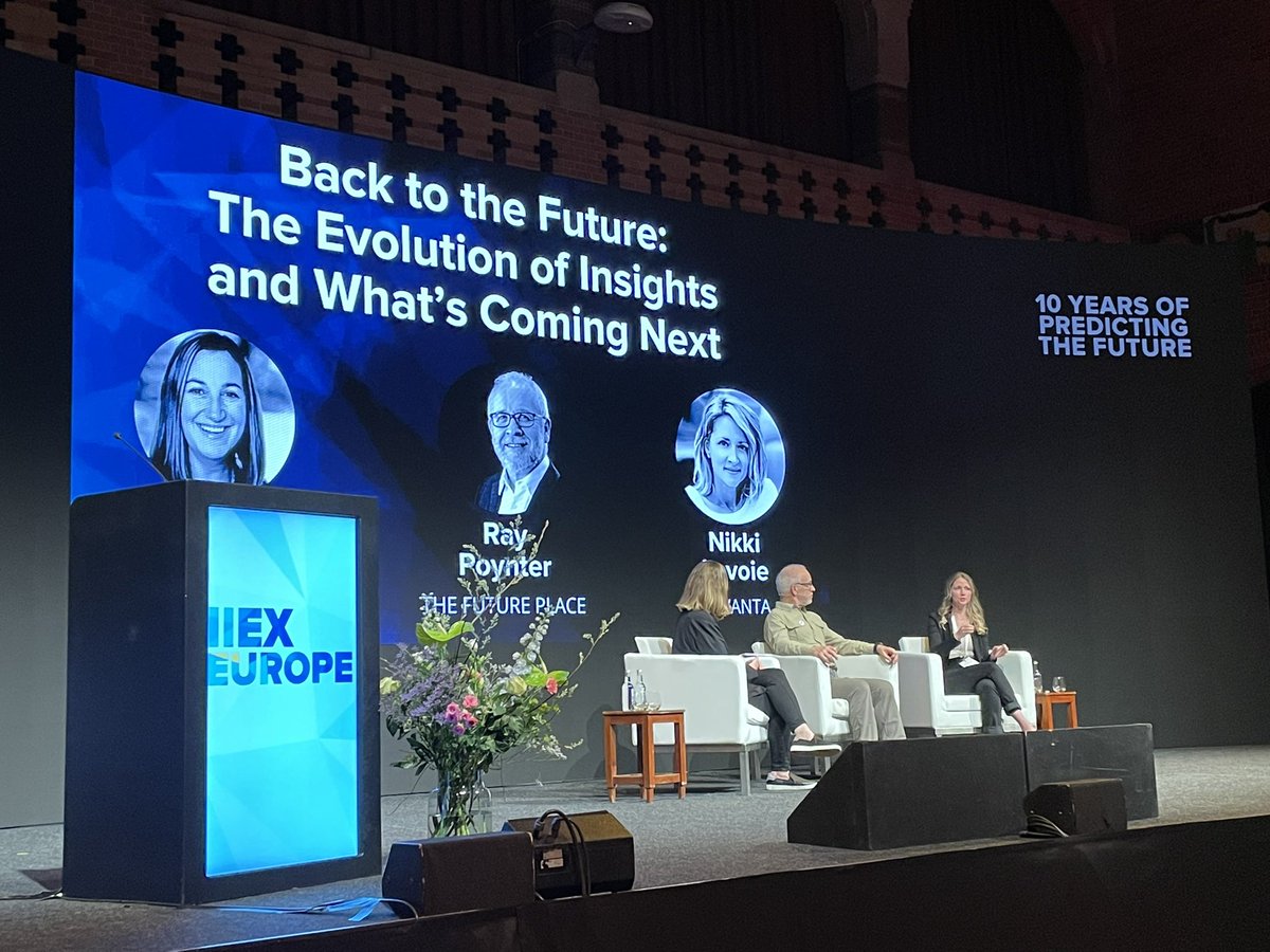 “Biggest shift: many larger companies (shout out to <a href="/adobe/">Adobe</a>!) have really deep and rich research and insights teams.” #MRX #iiexeurope <a href="/NikkiSavanta/">Nikki Lavoie</a> <a href="/GreenBook/">Greenbook</a>