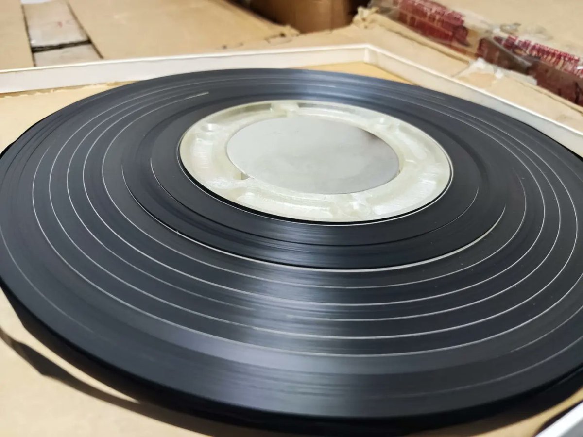 marcojdedios's tweet photo. #archivosonoro
#discosfuentes
#estanciadeinvestigación
#musicologiadelaproduccionmusical
#musicologiadelaproduccionfonografica
@ITMinstitucion https://t.co/w21Y4R0qWV