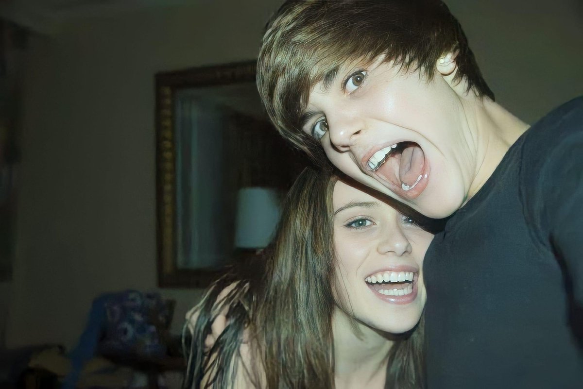 valdbizzle's tweet photo. La única ex de justin bieber que merece todo nuestro respeto y admiración 💗 https://t.co/voYhGm6sDB