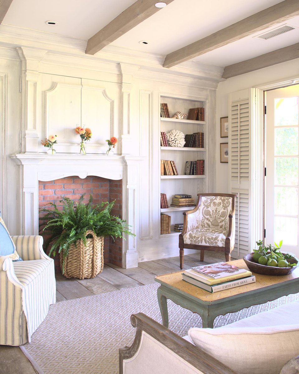 Where classic French elegance meets coastal chic. The perfect setting for a self-care getaway. 

#calavie #calaviehealthspa