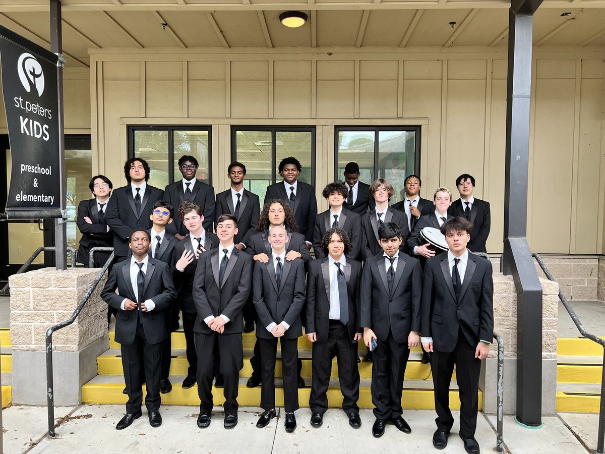 JordanHS_Choir's tweet photo. We are so proud of our NonVarsity Choirs!! They received 18 first division ratings this week at UIL 👏👏 They have nerves of steel, trusted their training, &amp; enjoyed the experience 🎶 Thank you Coach Rambo for driving our choirs this week ⭐️ @JhsWarriors @KatyISDFineArts @katyisd https://t.co/FpSwtwYorQ