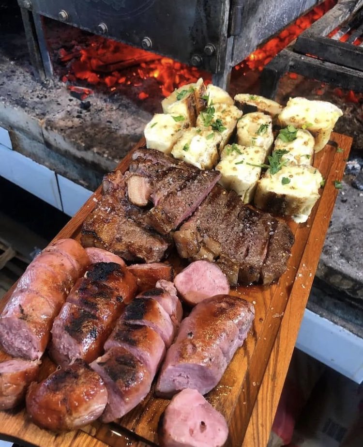 churrasperfeito's tweet photo. A arte de fazer um bom churrasco, eu domino! https://t.co/aMo8VXCfwt