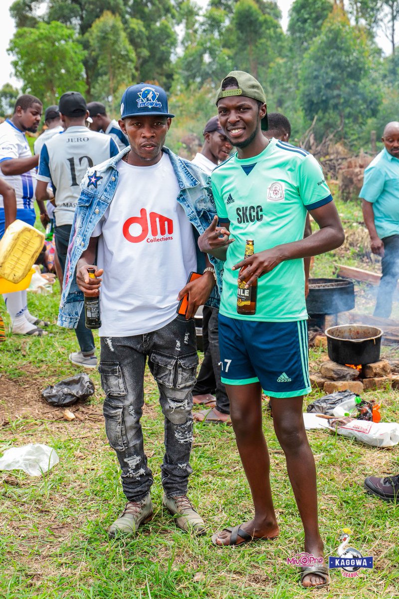 nani_ashaba's tweet photo. Just know even commentators at kaggwa league are also drunk like players @MykDdungu 🤣🤣 like this game #teamTosa https://t.co/YNWMe2WkWv