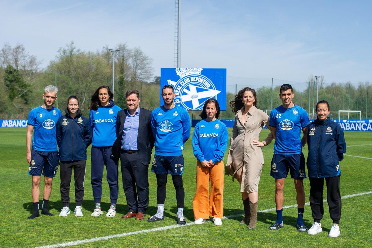 RCDeportivo's tweet photo. #ASNOSAS | #OSNOSOS @UnisportMS (Unisport Management School) e o #Dépor únense para ofrecer bolsas de estudo a futbolistas https://t.co/JuUU6A3s0p grazas ao acordo entre #Northius e o RC Deportivo https://t.co/2vumNyEt44