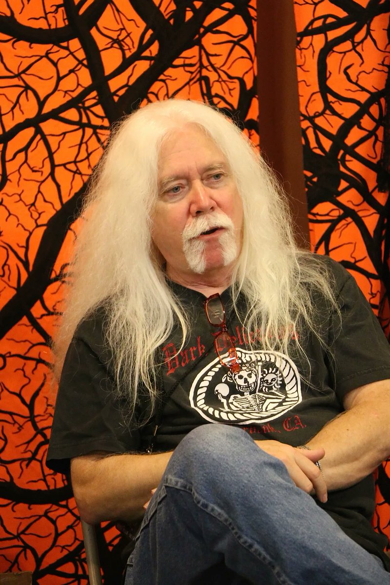 HorrorDNA.com tweet media