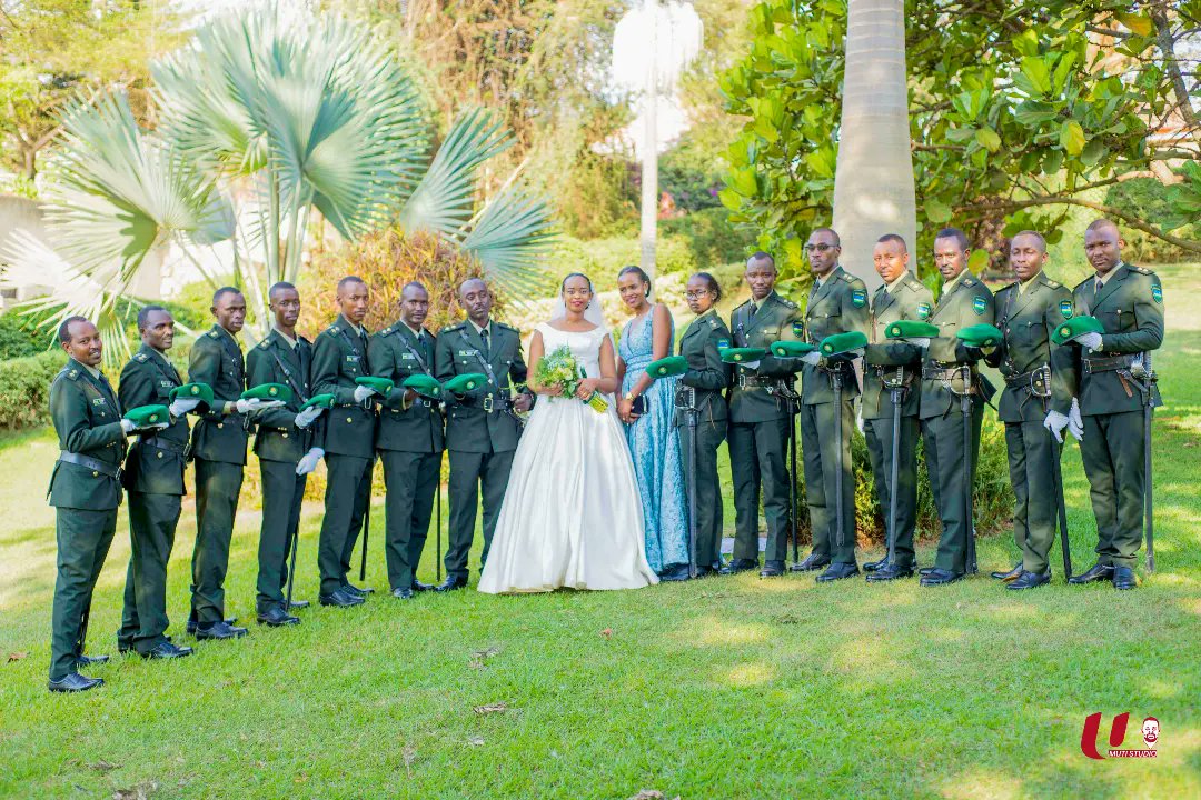 umutistudio's tweet photo. Congratulations kuri mwese Ingabo z' Igihugu Cyacu mwateye indj ntambwe U #Rwanda rwacu rukomeze rutekane 👏
Congz bro #captain Frank 💪🏽
@RwandaMoD
Photo: #UmutiStudio🏆
#LaCasaDeLosRecuerdos📸🎥 https://t.co/MiiVZIN10H