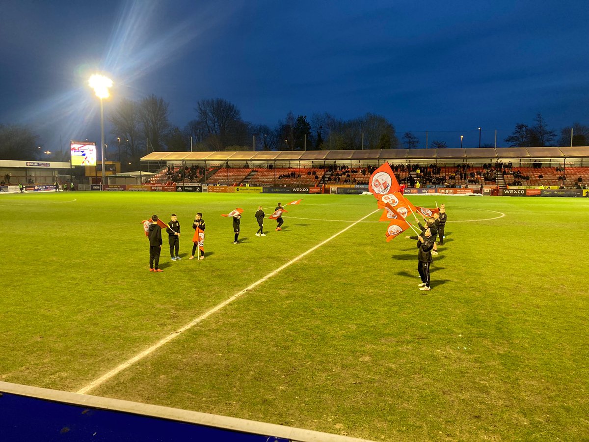 oakwood_boys's tweet photo. The team absolutely loved being the flag bearers last night, thank you @crawleytown @CrawleyFAcademy #TownTeamTogether https://t.co/bsgAMtbcpZ