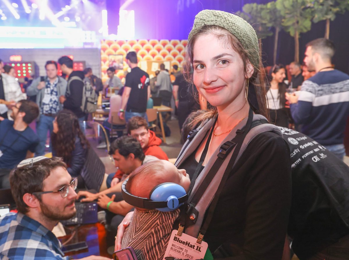 BlueHat IL tweet media