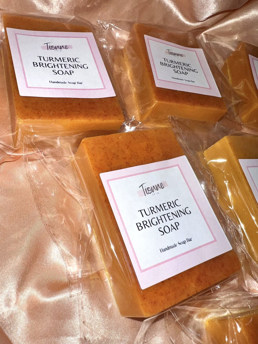 tionneskin's tweet photo. My Turmeric Soap is ideal for dark spots, hyperpigmentation, acne, acne scars, dark areas and eczema

It helps get rid of acne, hyperpigmentation, even out skin tone, brighten skin, and reduce the appearance of dark spots, scars &amp; dark areas

It also reduces inflammation on skin https://t.co/fhHoBFzD0v