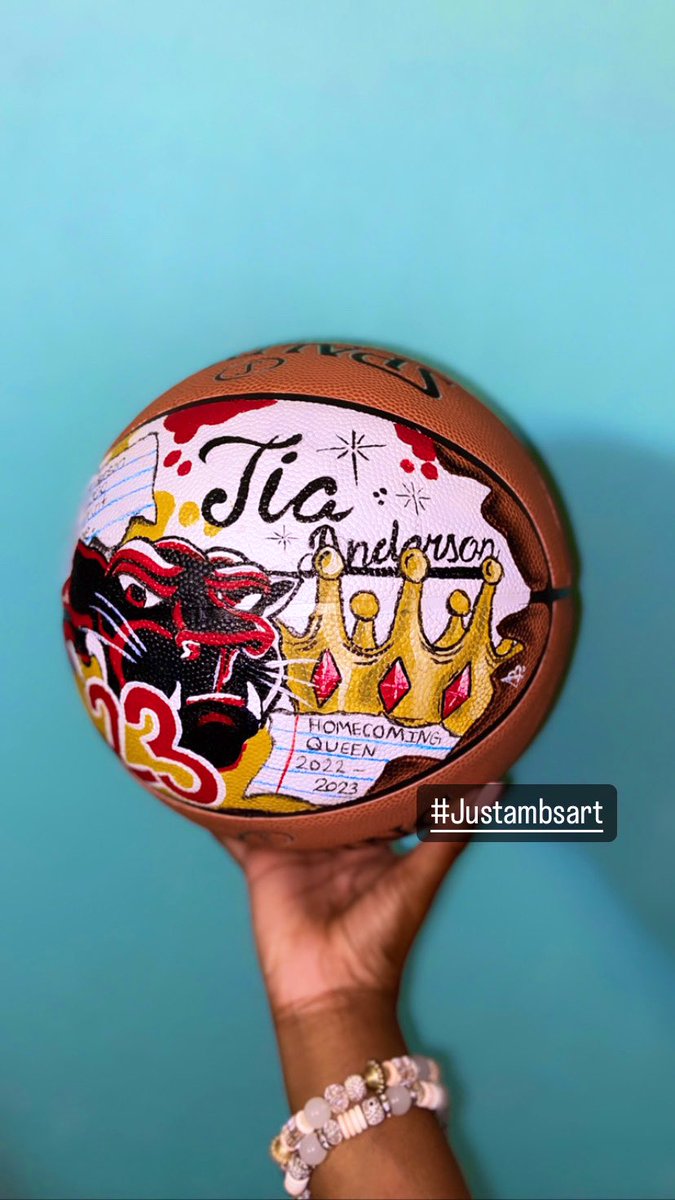 justamb_'s tweet photo. #justambsart meets #bruslyhighladypanthers ๐คโค๏ธ ITS THAT TIME OF THE YEAR. Get your custom keepsake orders in TODAY ๐ฅ๐ฅ๐ฅ๐ฅ
โค๏ธ๐ค๐ค Congratulations to this special senior for her outstanding achievements!!!!
.
.
.
.
.#theartplug
#custombasketballs #handpainted #customkeepsake https://t.co/BVlVTSMZqT