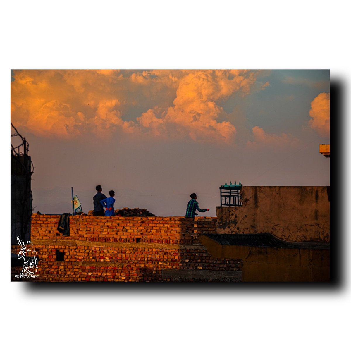 Let the colors of Basant brighten the sky!

#photography #photooftheday  #photo  #photographer  #igphotography #photoshoot #picoftheday #photooftheday  #artphotography  #pictureoftheday #instapicture #photogram #photolove