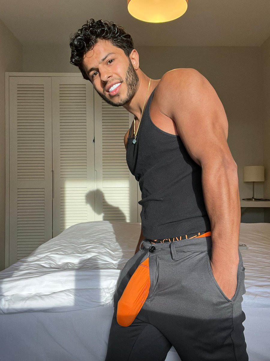 hunk MO on Twitter: "Cardio workout done at the gym, let’s continue