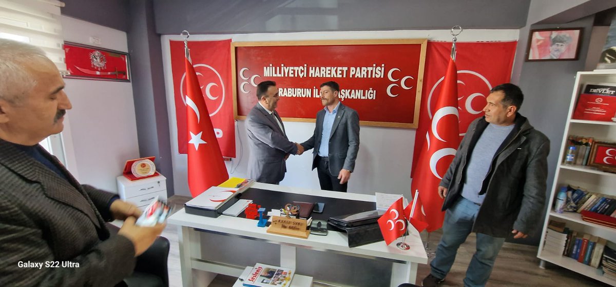 MHP İzmir 1. Bölge Milletvekili Aday Adayımız Halit Göndüz   İl Başkan Yardımcımız Sabri Coruh İlçe Binamızda Teskilat Mensuplarımızla Bir Araya Geldik. Rabbim Çıkmış Olduğu Bu Kutsal Yolda Yar Ve Yardımcısı Olsun