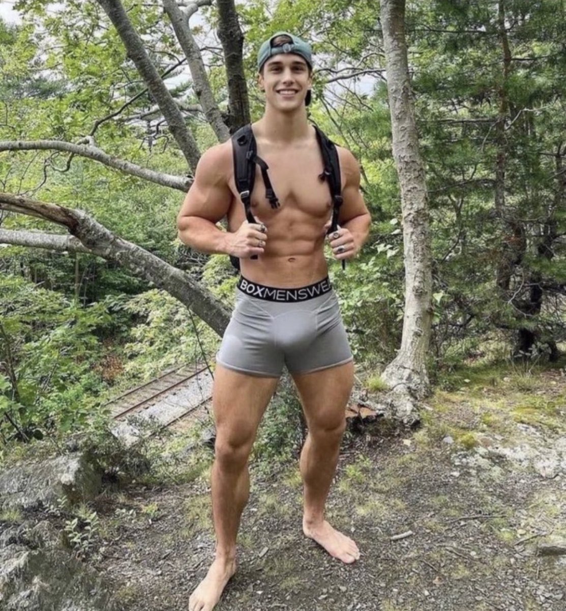 lustforhomies's tweet photo. Can I be your tour guide? #fitness https://t.co/gYIDOcrZLs