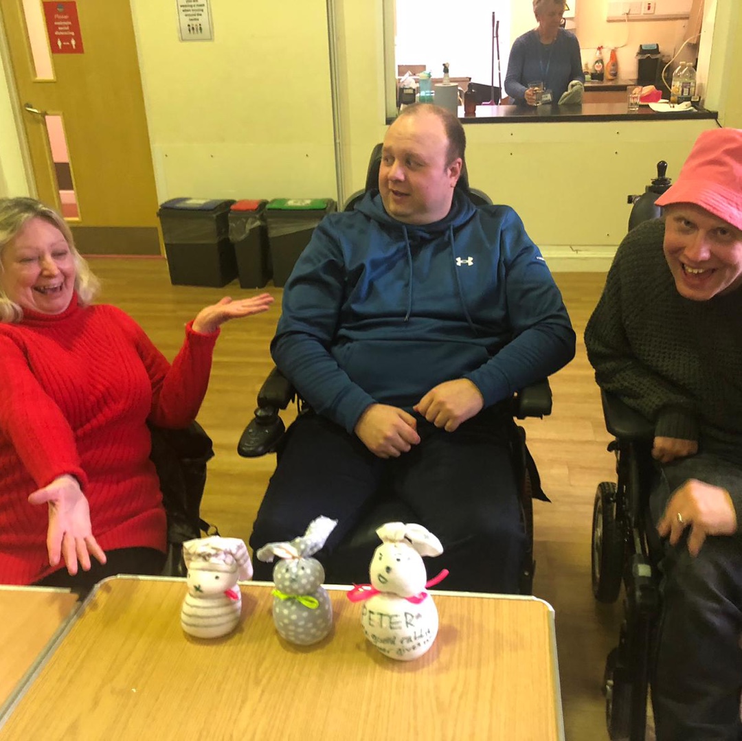HeadwayCardiff's tweet photo. And our comedy week fun continues… with more crazy outfits and pies thrown 🥧 followed by some calming arts and craft sock bunnies 🐰Our Trehafod Tuesday group had an absolute blast yesterday🤩
#braininjurysupport #headwaygames #comedyweek #aprilfools #pies #artandcrafts https://t.co/mgEBhptpZQ