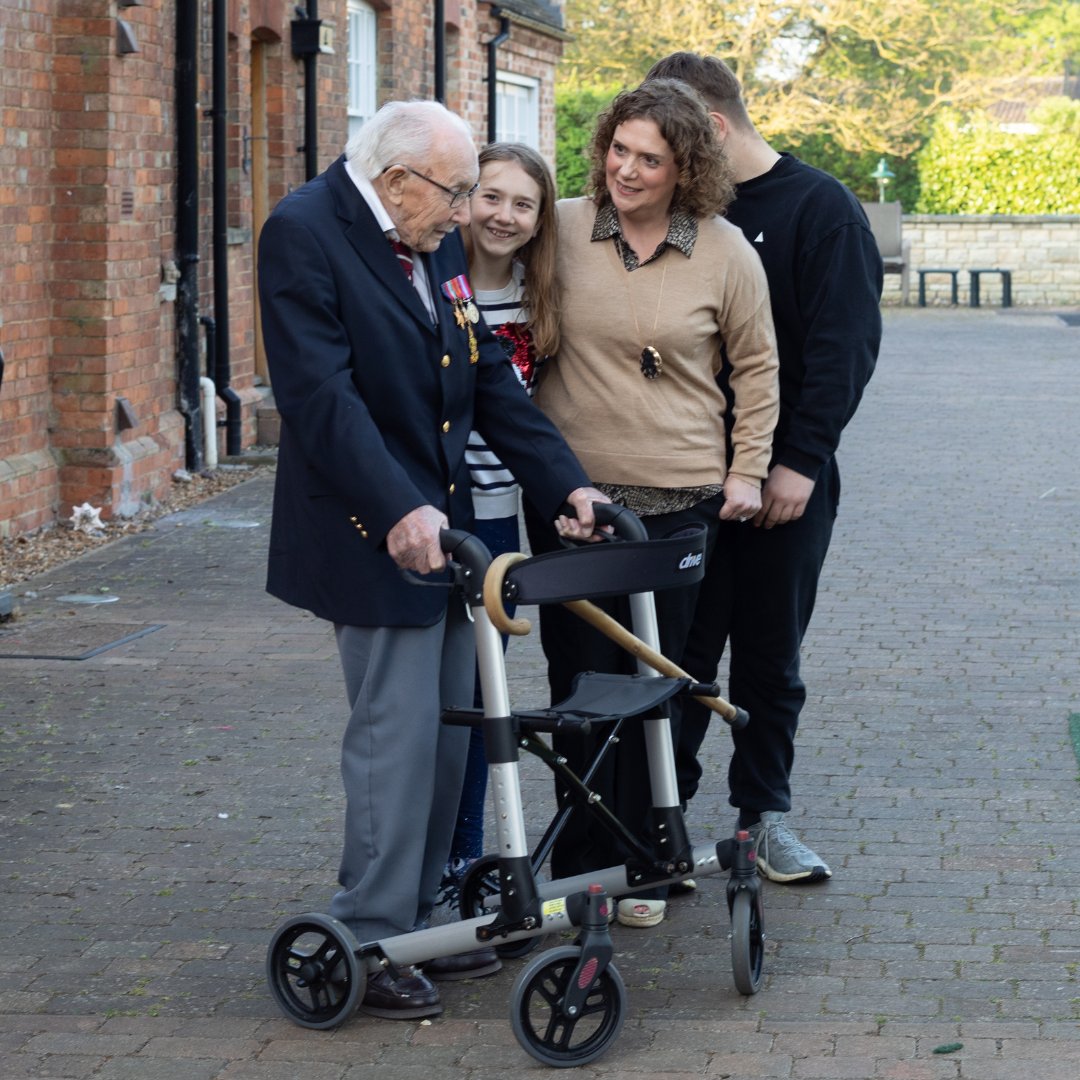 This behind the scenes snap was captured during Tom's final few days of walking the 100 laps at his home. The picture features Sir Captain Tom, sharing a little joke with his daughter Hannah, and granddaughter, Georgia. #family #precioustimes #laughter