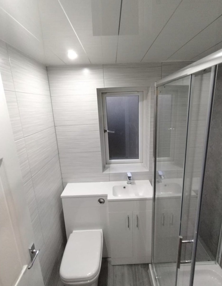 ElmJoiners's tweet photo. Ready to transform your bathroom into a stunning oasis? 🛁 Let ELM Joiners and Builders handle everything from design to installation. Say goodbye to the hassle of materials and hello to your dream bathroom. #BathroomGoals #HomeRenovation 🏠💪 https://t.co/fj4xvbtv3C https://t.co/ORK7OeFyoX