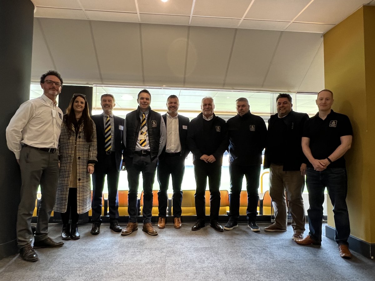 Windows5Star's tweet photo. Great day at Molineux Stadium yesterday with @Ultraframe1 learning all about Hup...The future of Home Extensions!
Our living space team are looking forward to offering our customers a revolutionary new way to extend their homes.
#ultrainstallers #westmidlands #worcestershire https://t.co/Se14GwSUst