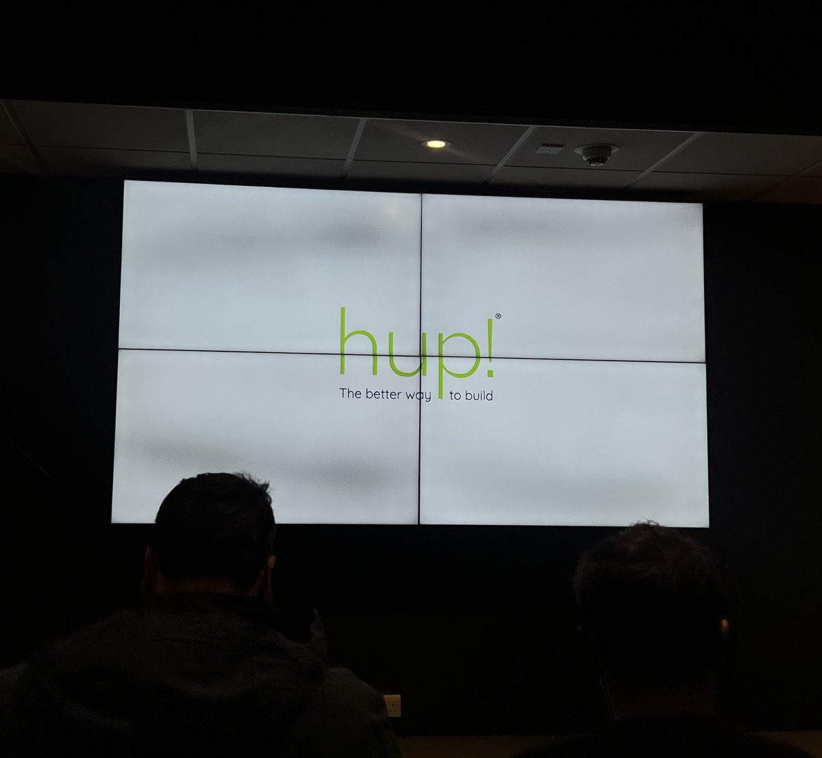 Windows5Star's tweet photo. Great day at Molineux Stadium yesterday with @Ultraframe1 learning all about Hup...The future of Home Extensions!
Our living space team are looking forward to offering our customers a revolutionary new way to extend their homes.
#ultrainstallers #westmidlands #worcestershire https://t.co/Se14GwSUst