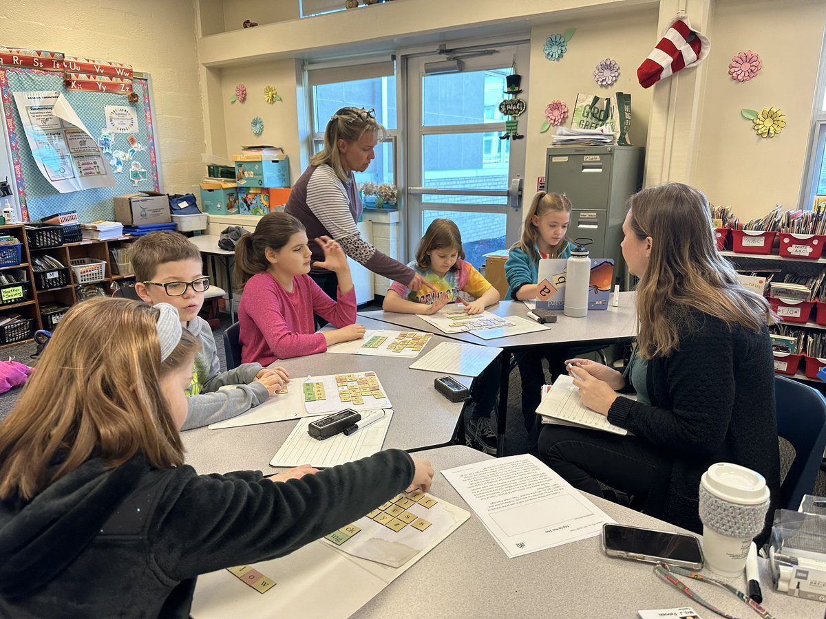 As the saying goes, ‘the early bird gets the worm.’ These amazing students come to school early for our Beyond the Bell reading intervention program. Jen Petroski is working with students using Fundation sound boards targeting vowel blends. #seylar #pennridgeproud