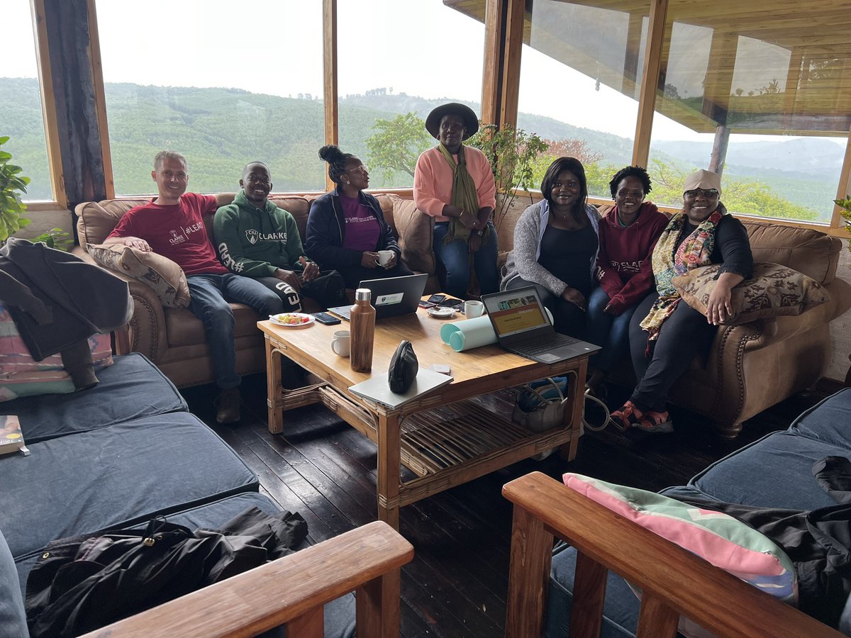 dbukirwa's tweet photo. Our Marketing team spent this week at the The Coffee Lodges at Clarke Farm.  A fantastic escape from the city.The Clarke Farm is a 1,500 acre farm located in Katambale, Kyarusozi Kyenjojo district in Uganda. 
For more information visit their website; https://t.co/WeTIBwxmYt https://t.co/iObkQyowlI