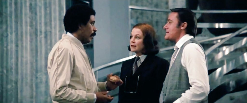 mark_heritage's tweet image. "You didn't tell me your mother was going to be here". "I'm his sister, his baby sister" #Superman3