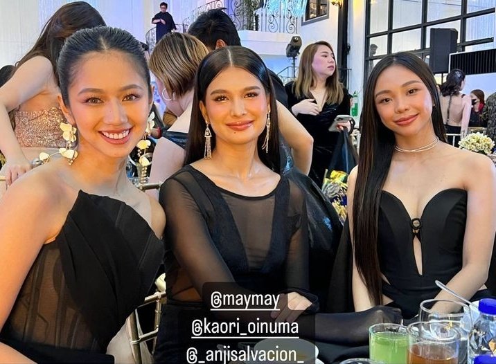 kaodorable's tweet photo. #KaoriOinuma with anji &amp; maymay 

@kaori_oinuma #4thVPChoiceAwards https://t.co/mOwhJNEtk6