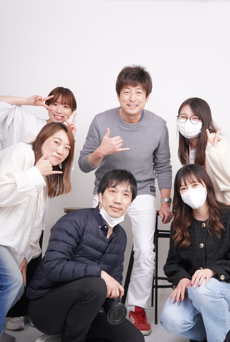 ByMagicNakamura's tweet photo. FMヨコハマ PRIME TIME
DJ栗原治久さん(@djkurihara)
リポーターの村山水生さん(@miki_mizunama)が今日は取材で
先週リニューアルオープンした
#セルフ写真館
@photo_by_magic 
に、来てくれました！
楽しい時間と貴重な経験をありがとうございました♡

#prime847 https://t.co/k89IZYtPnk